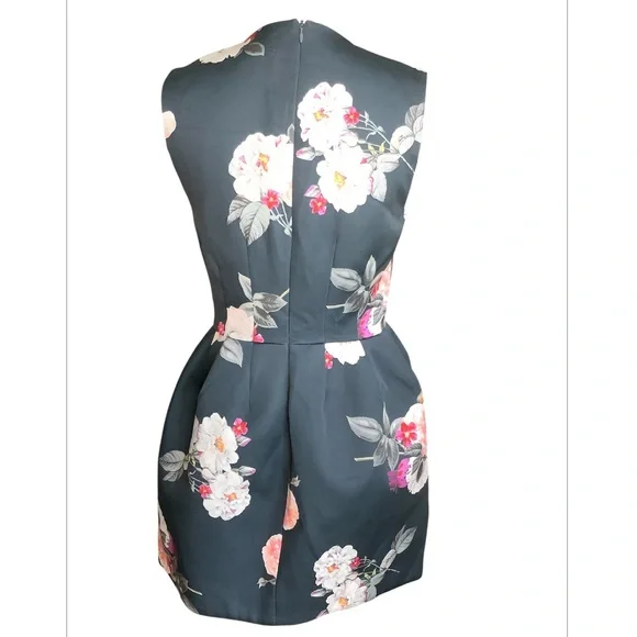 Cameo The Outcome Floral Dress Size Medium - Picture 4 of 11
